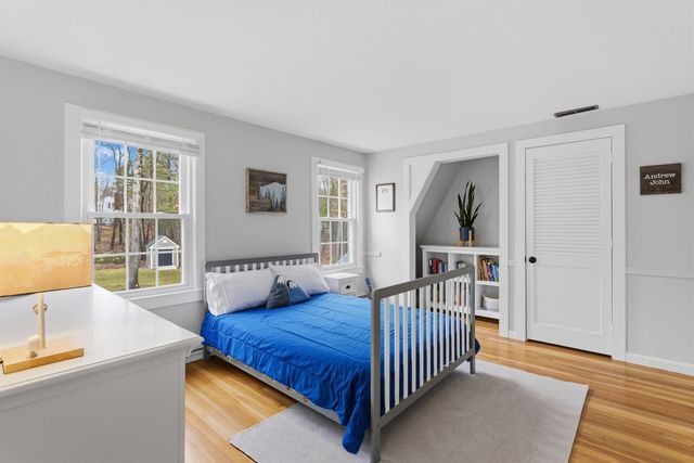 66 Horizon Drive, Bedford, NH 03110