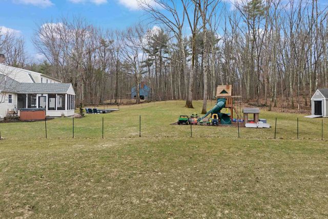 66 Horizon Drive, Bedford, NH 03110