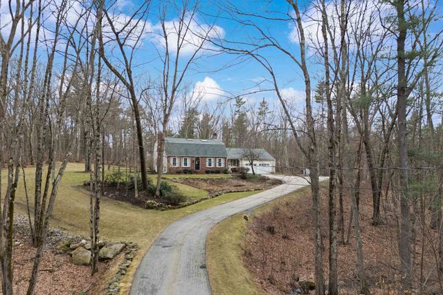 66 Horizon Drive, Bedford, NH 03110