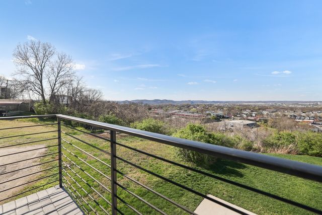 6012B Hill Cir, Nashville, TN 37209