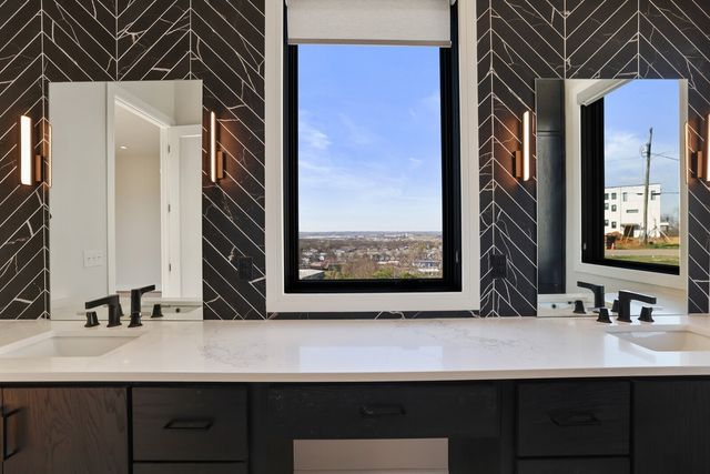 6012B Hill Cir, Nashville, TN 37209