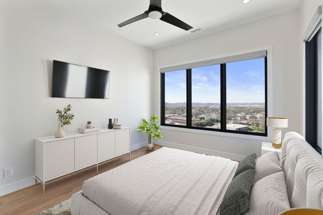 6012B Hill Cir, Nashville, TN 37209