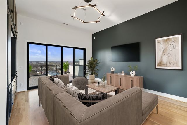 6012B Hill Cir, Nashville, TN 37209