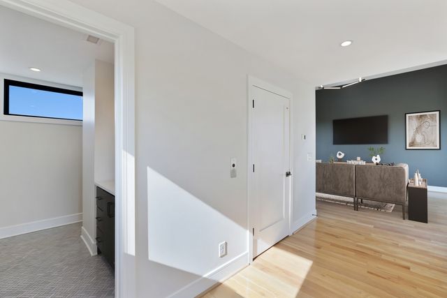 6012B Hill Cir, Nashville, TN 37209