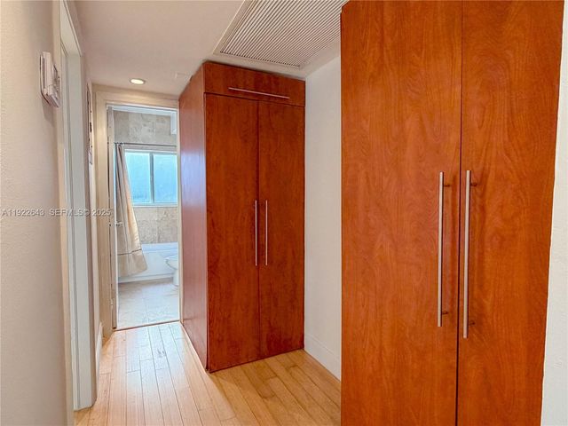 10101 W Bay Harbor Dr 5, Bay Harbor Islands, FL 33154