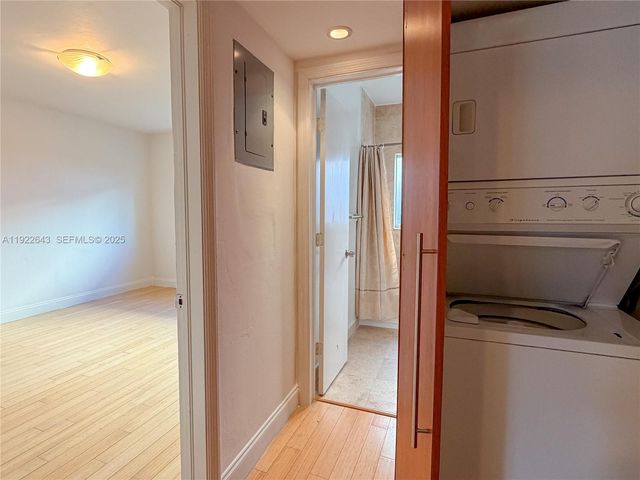 10101 W Bay Harbor Dr 5, Bay Harbor Islands, FL 33154