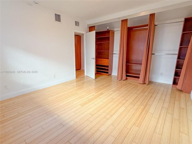 10101 W Bay Harbor Dr 5, Bay Harbor Islands, FL 33154