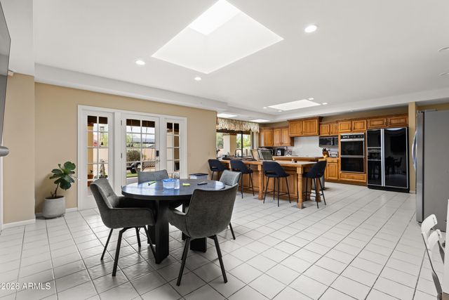 10141 E CHOLLA Street, Scottsdale, AZ 85260