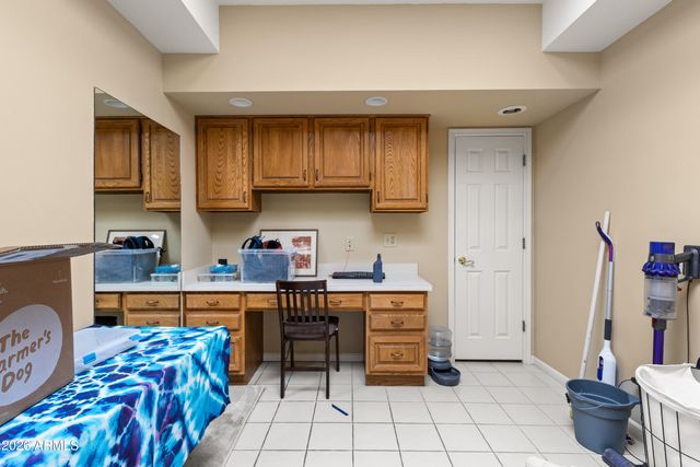 10141 E CHOLLA Street, Scottsdale, AZ 85260