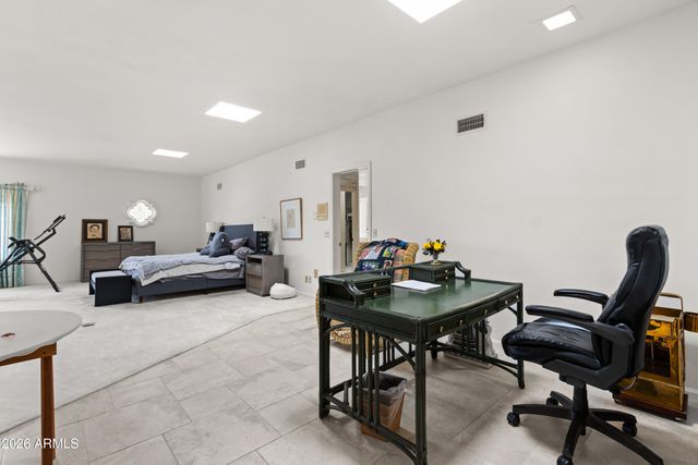 10141 E CHOLLA Street, Scottsdale, AZ 85260