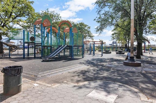3111 Brighton 1st Place 6I, Brooklyn, NY 11235