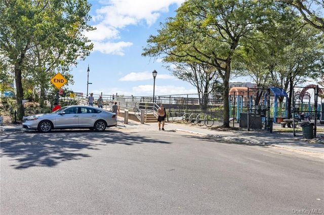 3111 Brighton 1st Place 6I, Brooklyn, NY 11235