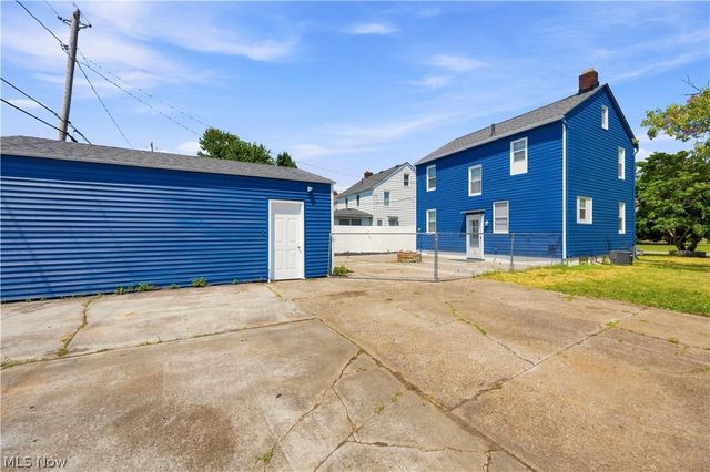 418 Missouri Avenue, Lorain, OH 44052