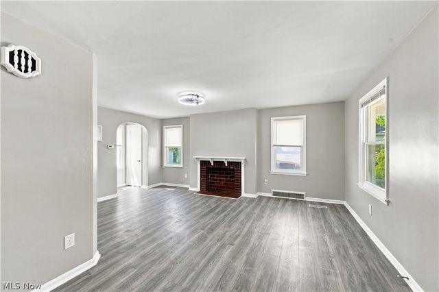 418 Missouri Avenue, Lorain, OH 44052