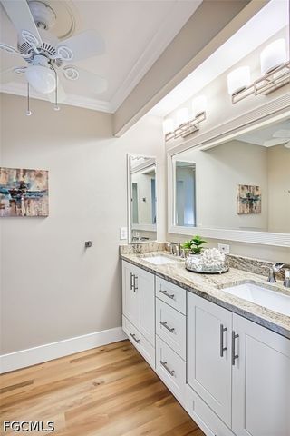 880 Deep Lagoon LN, Fort Myers, FL 33919