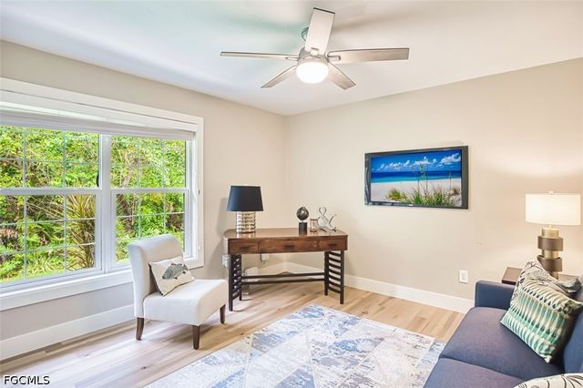 880 Deep Lagoon LN, Fort Myers, FL 33919