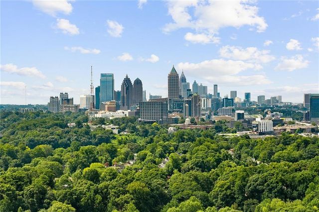 2255 Peachtree Road NE 522, Atlanta, GA 30309