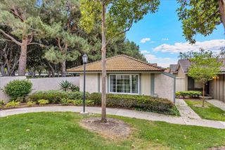 54 Orchard, Irvine, CA 92618