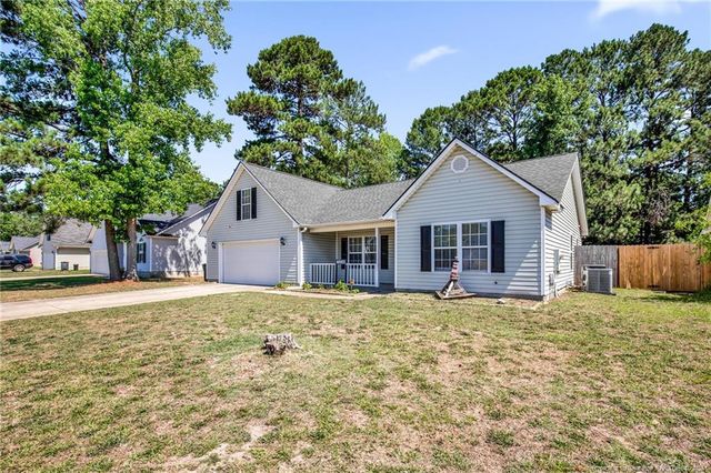 3698 Pioneer Drive, Hope Mills, NC 28348