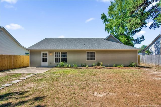 3698 Pioneer Drive, Hope Mills, NC 28348