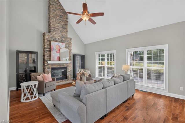 7807 Winterbourne Drive, Summerfield, NC 27358