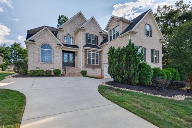 7807 Winterbourne Drive, Summerfield, NC 27358