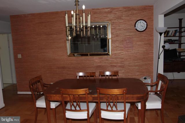 31 STONEHENGE CIR, Pikesville, MD 21208