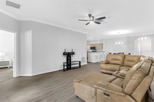 1905 MAGICAL LANE, Kissimmee, FL 34744