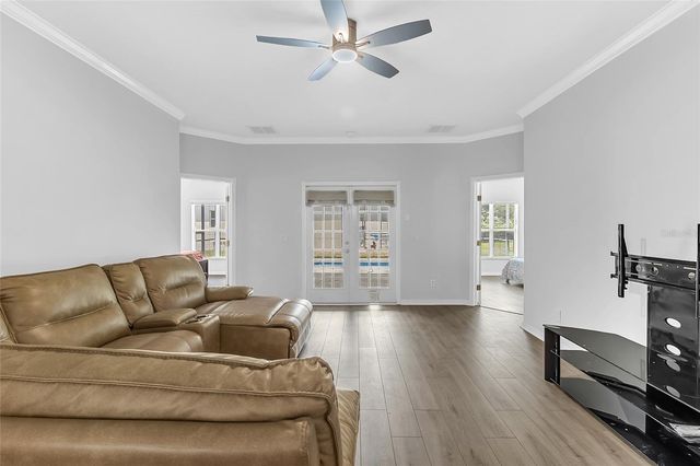 1905 MAGICAL LANE, Kissimmee, FL 34744