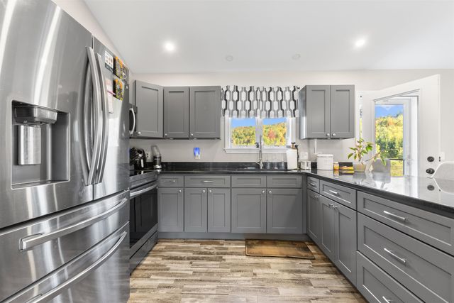 10 Harvest Court, Littleton, NH 03561