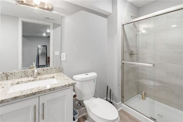 2312 NE 72ND Street, Kansas City, MO 64118