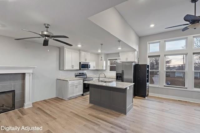 2312 NE 72ND Street, Kansas City, MO 64118