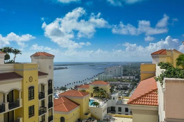 701 S Olive Avenue 117, West Palm Beach, FL 33401