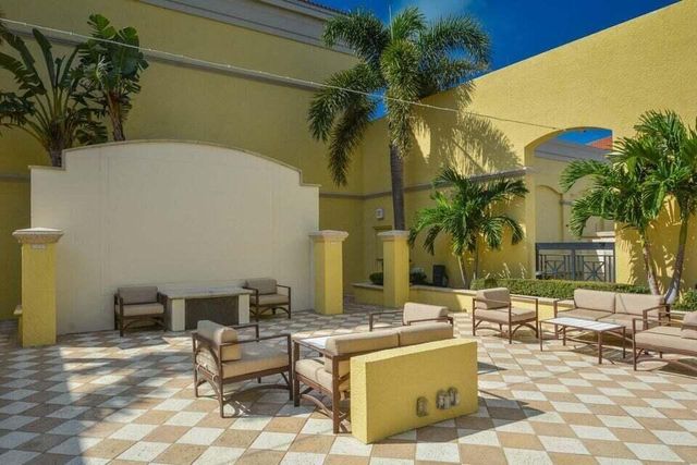 701 S Olive Avenue 117, West Palm Beach, FL 33401