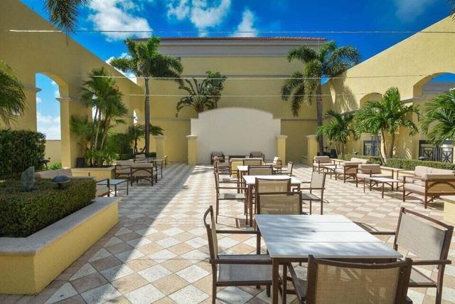701 S Olive Avenue 117, West Palm Beach, FL 33401
