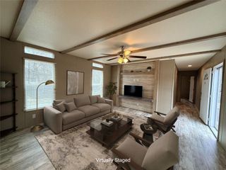 821 Quail Run, Seven Points, TX 75143