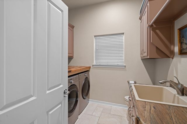 4212 Riverhollow Drive, Fort Worth, TX 76116