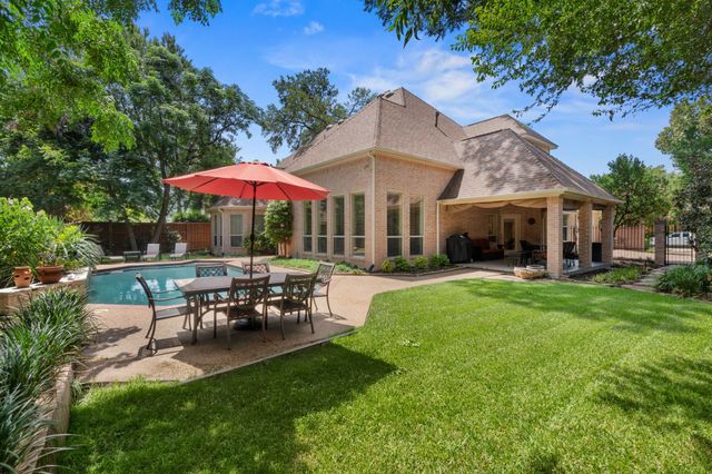 4212 Riverhollow Drive, Fort Worth, TX 76116
