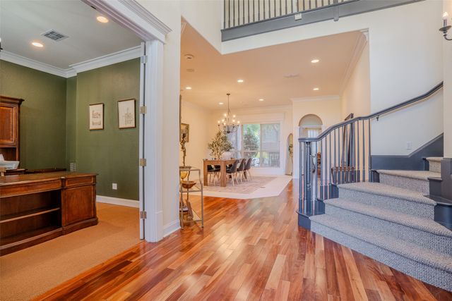 4212 Riverhollow Drive, Fort Worth, TX 76116