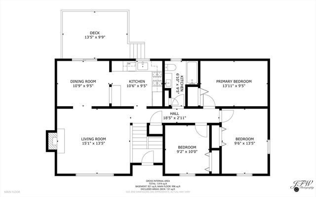 74 Meredith Dr, Falmouth, MA 02536