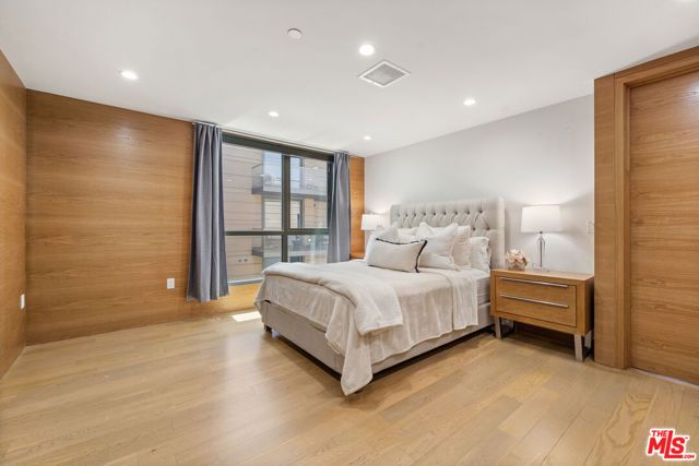 1755 Ocean Avenue 811, Santa Monica, CA 90401