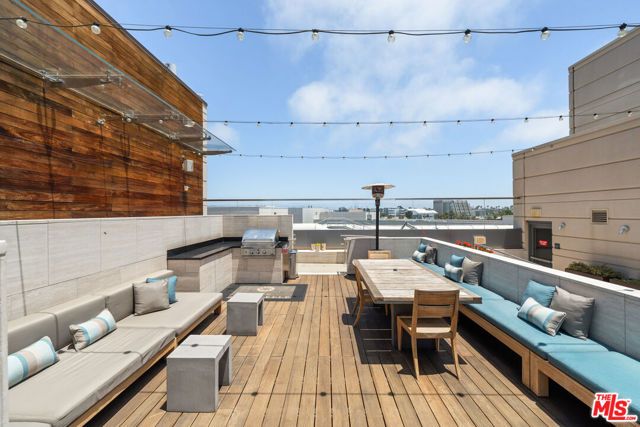 1755 Ocean Avenue 811, Santa Monica, CA 90401