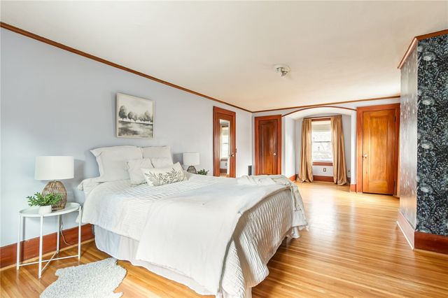 140 Rutledge Drive, Rochester, NY 14621