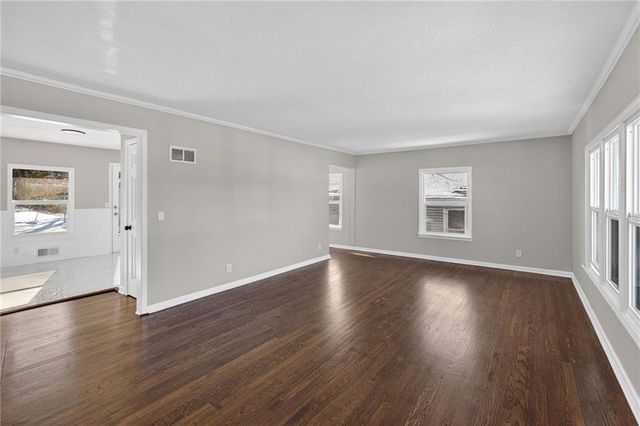 611 W 23rd Street, Independence, MO 64055