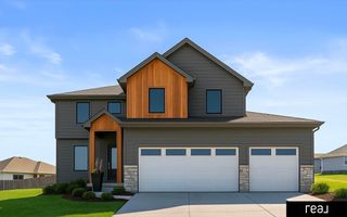 12013 S 110 Avenue Circle, Papillion, NE 68046