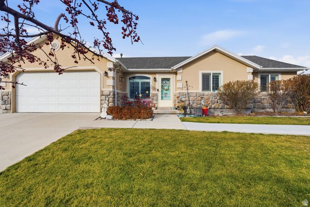 4055 S LAKE VISTA DR., Saratoga Springs, UT 84045