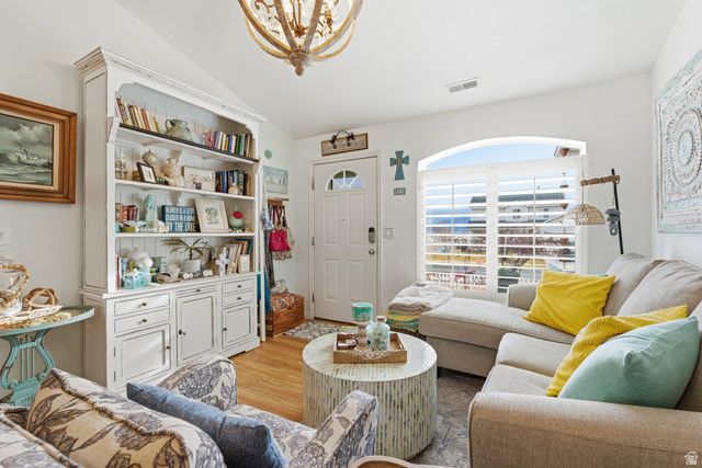 4055 S LAKE VISTA DR., Saratoga Springs, UT 84045