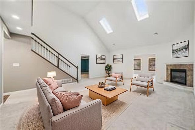 5034 Dana Dr, Jefferson Hills, PA 15025