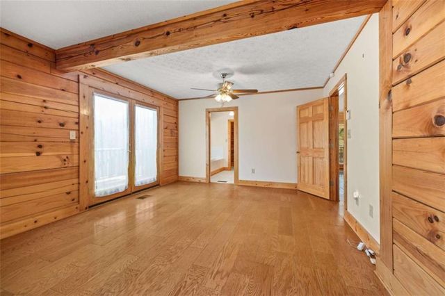 715 Woods Bridge Road, Commerce, GA 30529