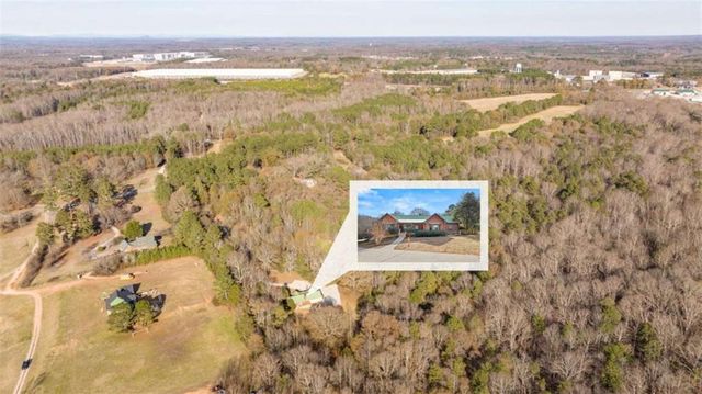 715 Woods Bridge Road, Commerce, GA 30529